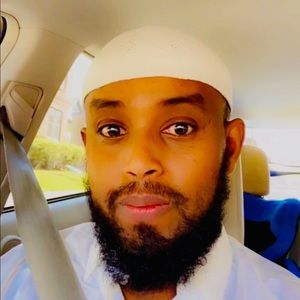 Meet your Posher, Ali